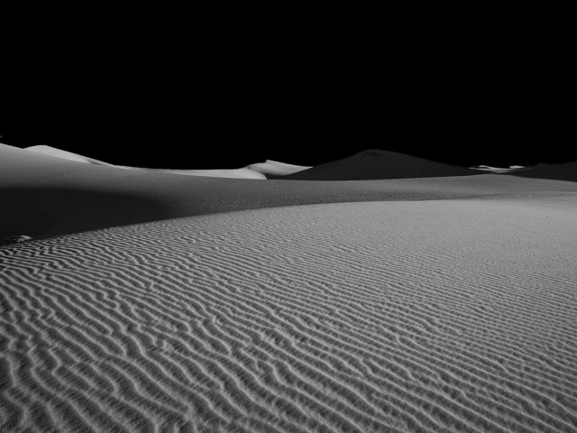 death-valleynight-rippled-sand