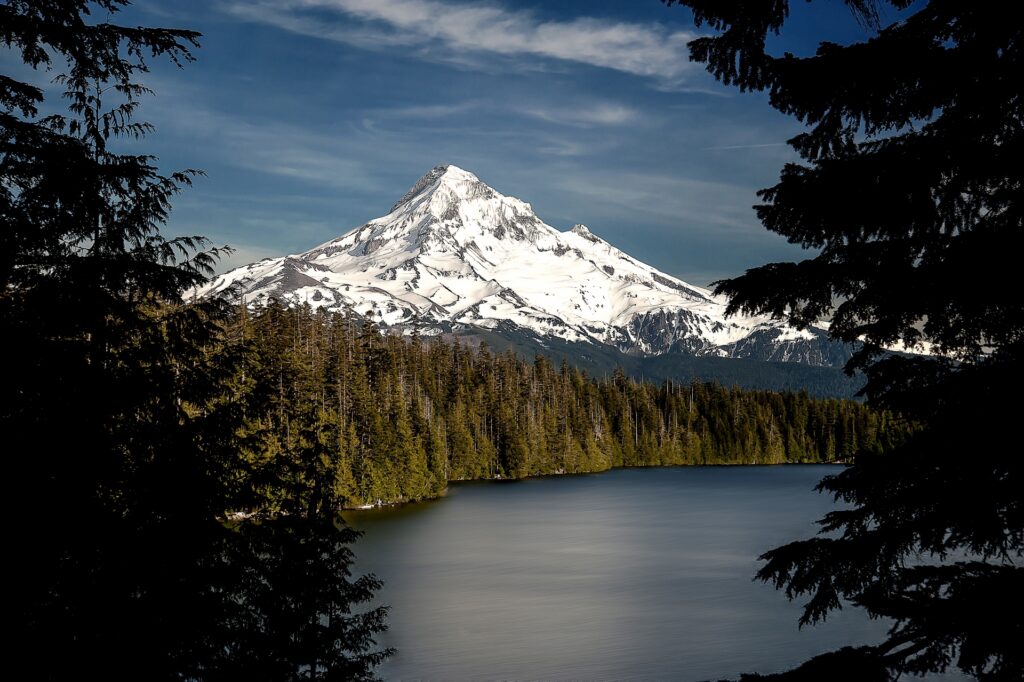 mount-hood-lost-lake-oregon-landscape-scenic