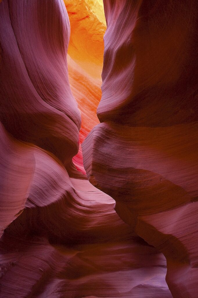 page-arizona-slot-canyon-landscape