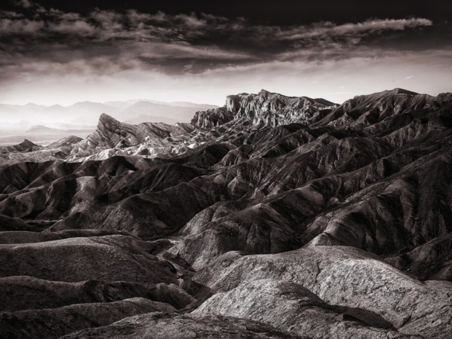 zabrinski-point-death-valley