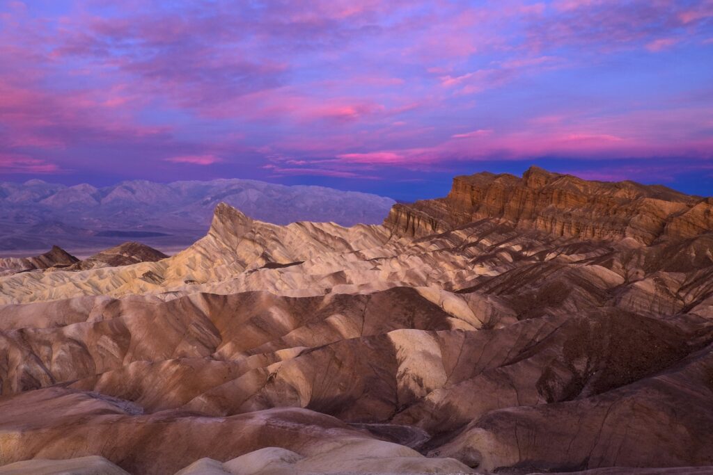 zabriskie-point-Death-Valley